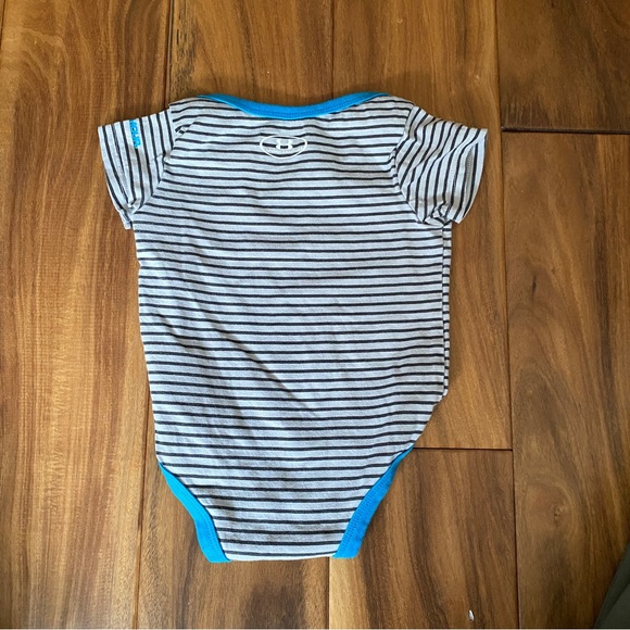 Under Armour 3 to 6 months, one piece. - Picture 3 of 4